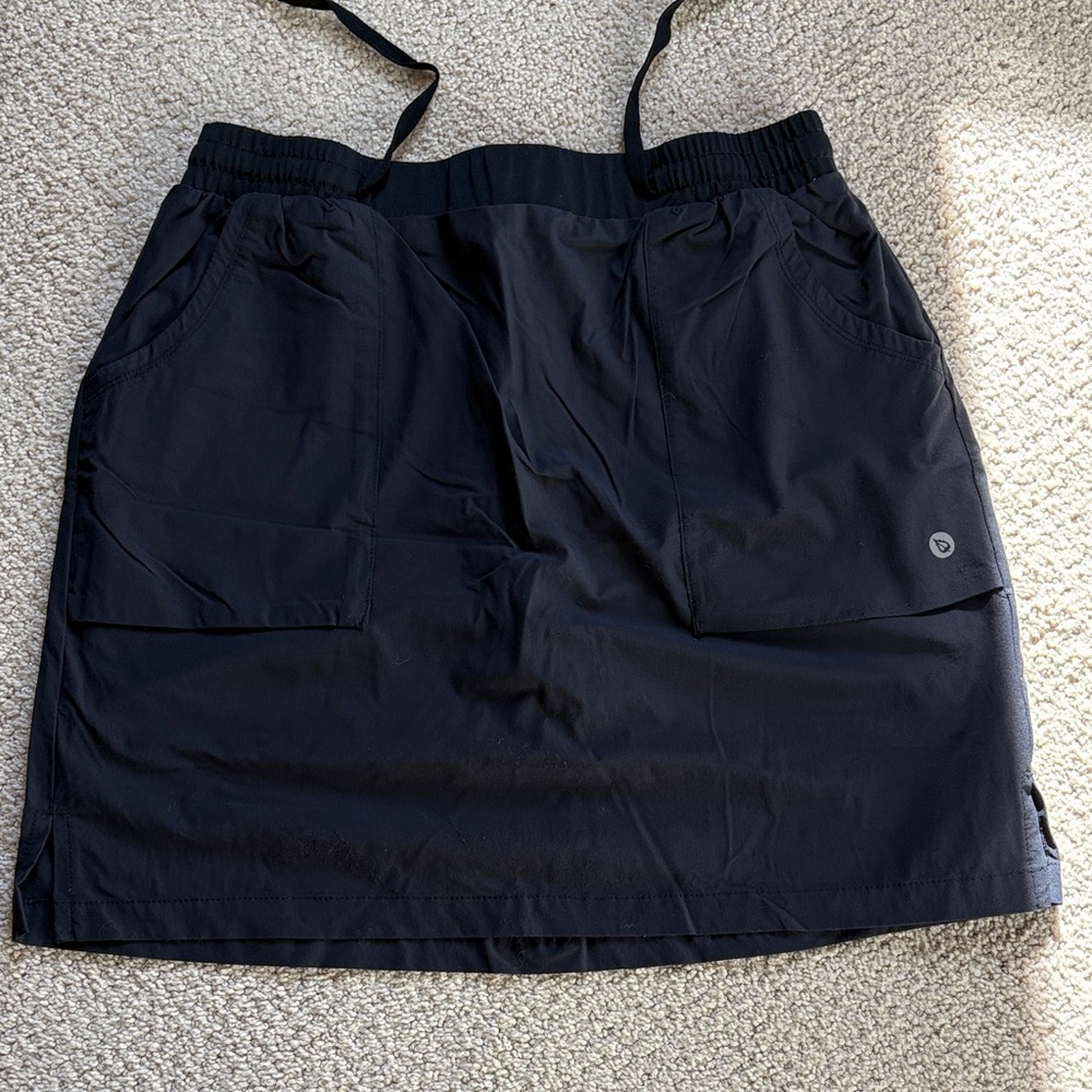 Black Athletic Scort with Pockets
